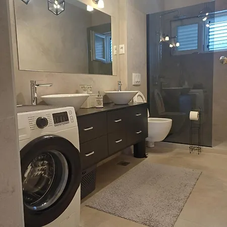 Apartment Grdelin *